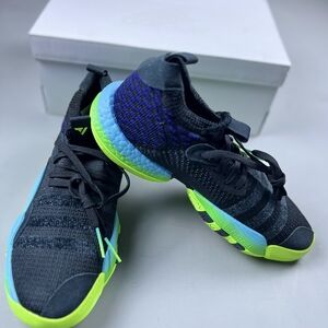 Adidas Trae Young 2 “Trae-Tlien” Size 10.5